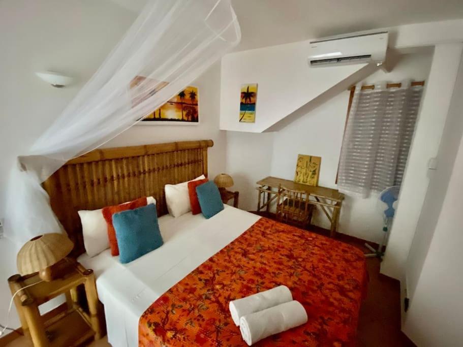 Porto Antigo - Charming & Peaceful Apartment Overlooking Pool And Sea Santa Maria Kültér fotó
