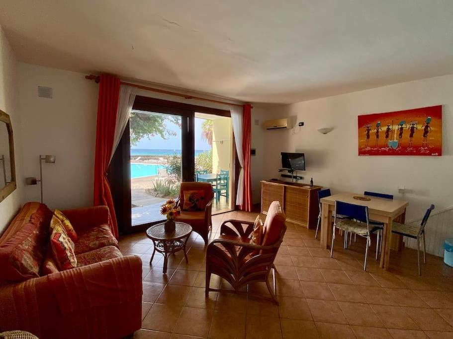 Porto Antigo - Charming & Peaceful Apartment Overlooking Pool And Sea Santa Maria Kültér fotó